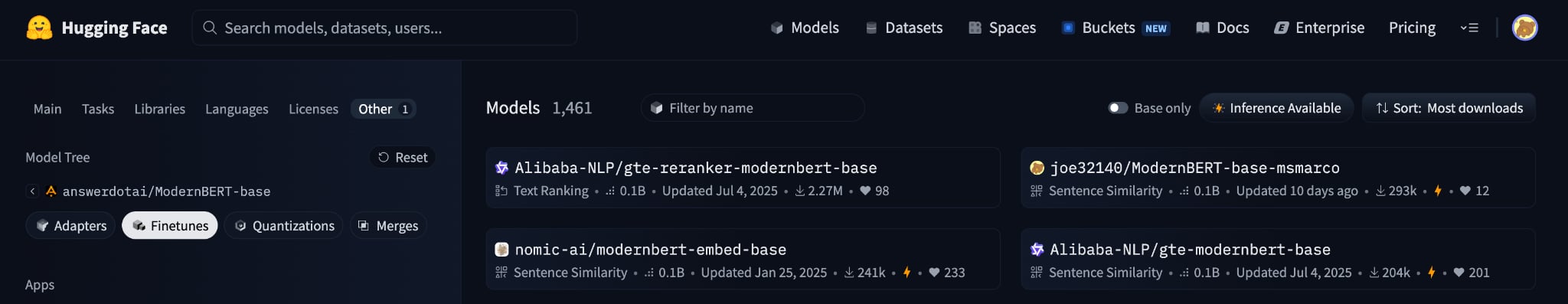 ModernBERT-base fine-tunes on Hugging Face sorted by downloads, with joe32140/ModernBERT-base-msmarco at #1 among embedding models (293k+ downloads)